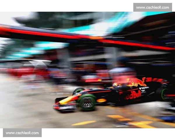 兰博基尼跑车赛场风云再起引燃极速对决的燃情瞬间与巅峰较量盛宴 兰博基尼跑车赛场风云再起引燃极速对决的燃情瞬间与巅峰较量盛宴