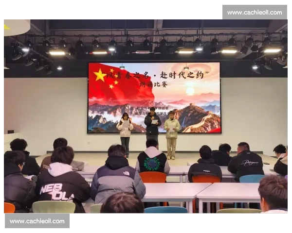 在声音里点燃信念让文字与时代同频共振的朗诵之旅青春与梦想交汇的舞台