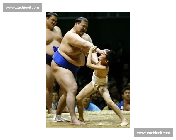 女子相扑赛场新风貌力量与礼仪并存的竞技盛宴观察发展趋势与文化价值