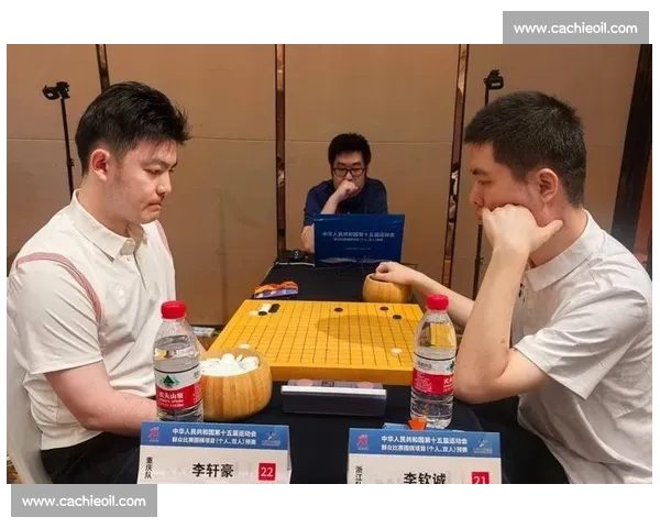 世界围棋大赛激战正酣中国新锐力克强敌挺进决赛引发棋坛热议